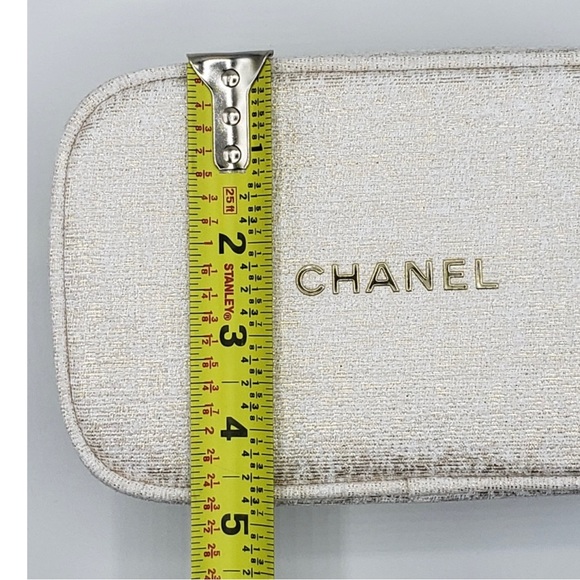 Authentic Chanel 2023 Cosmetic Pouch White Gold - Picture 4 of 8